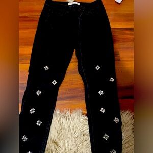 Bundle of 10 pairs of jeans!